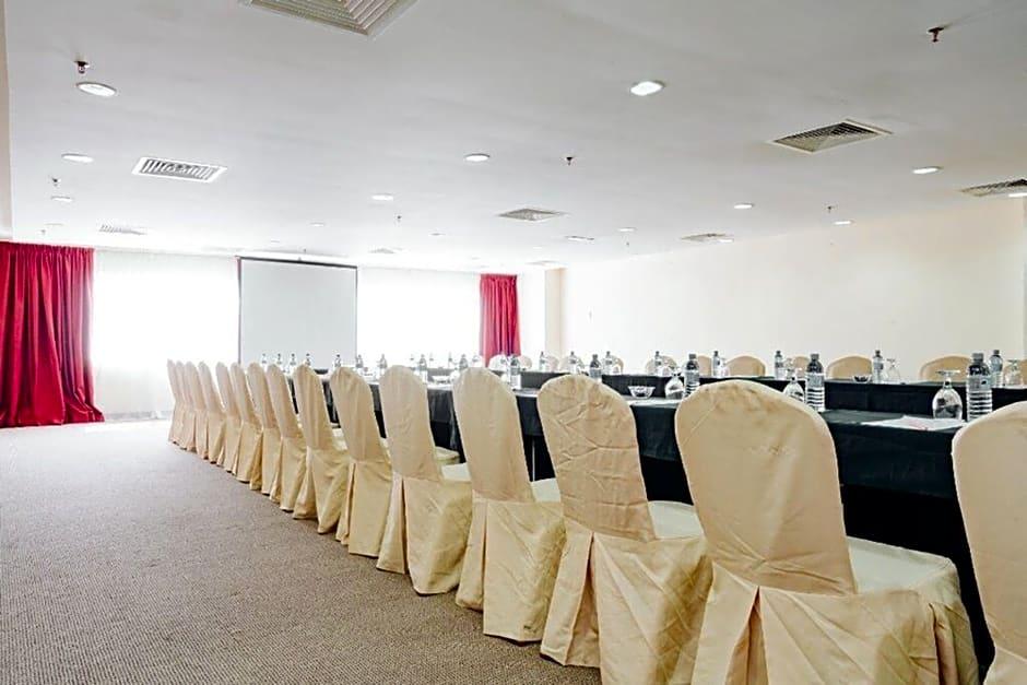 Raia Hotel & Convention Centre Terengganu Kuala Terengganu Exterior photo