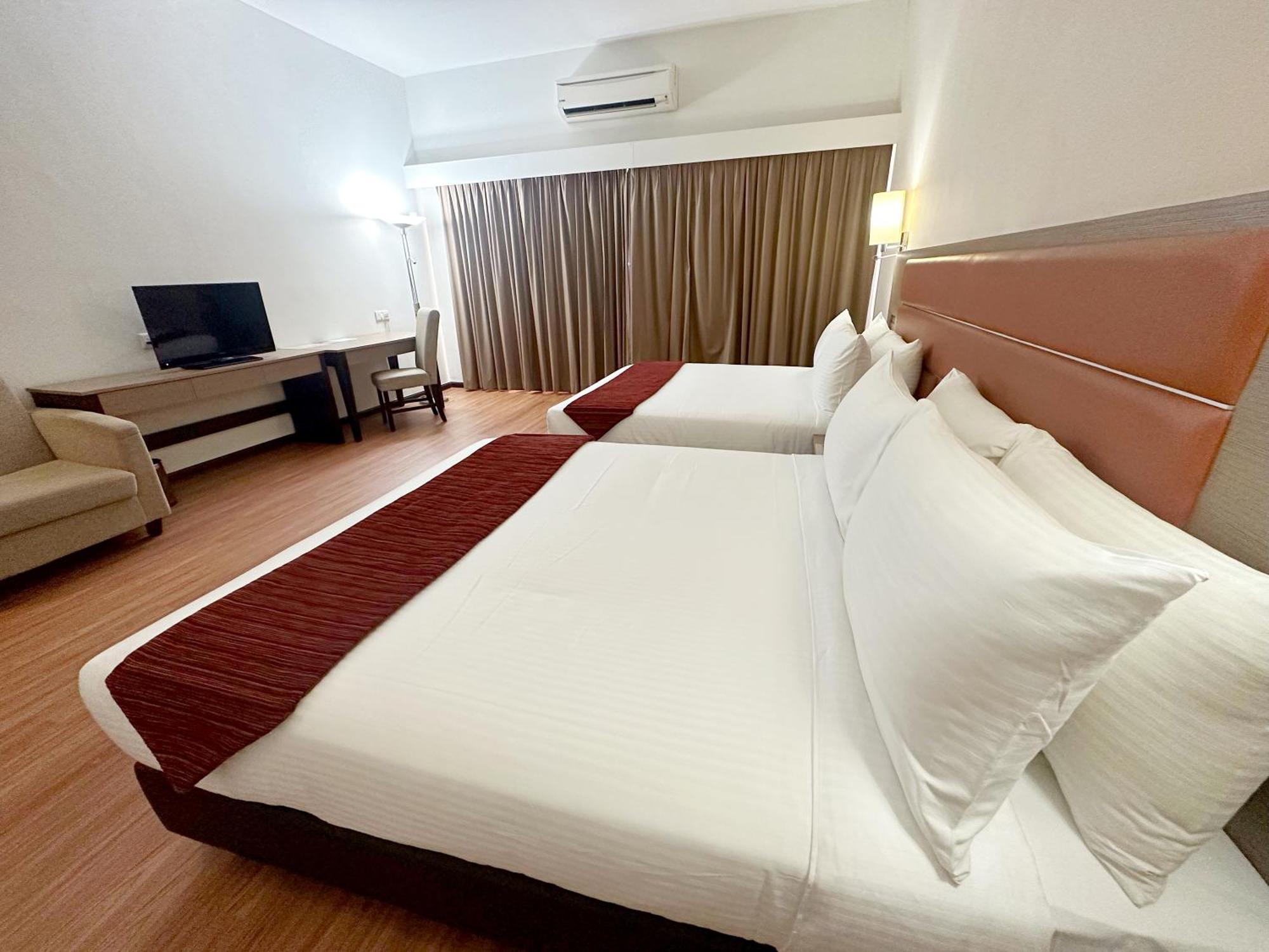Raia Hotel & Convention Centre Terengganu Kuala Terengganu Exterior photo